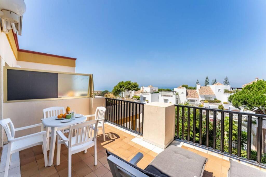 Ct 103 - Faro'S Romana Playa Studio 142 Marbella Exterior photo